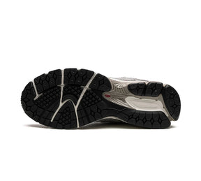 New-Balance-2002R